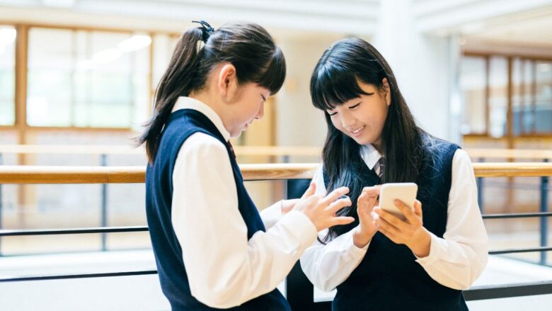 パパ活をする女子高生のイメージ