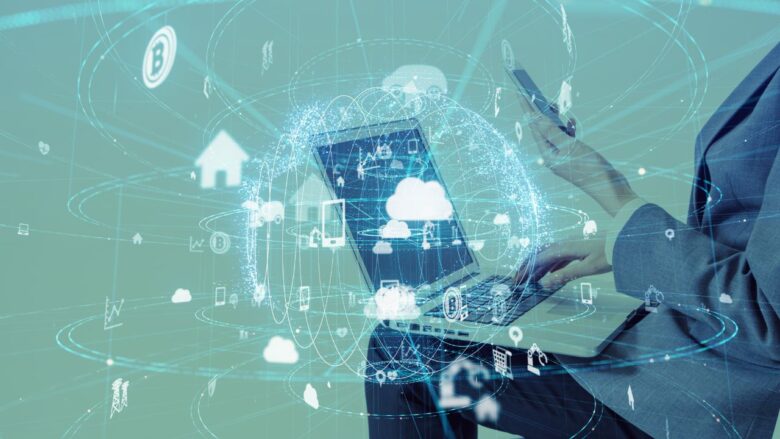 ネット拡散のリスクを示す抽象図