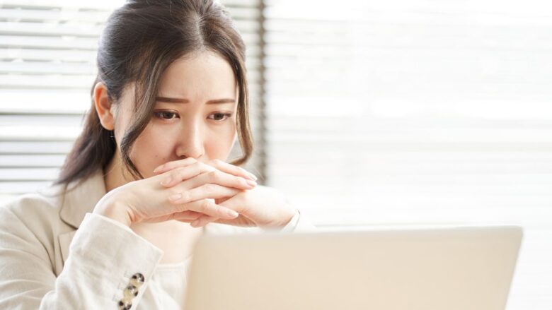 シュガーダディは他アプリと比べて相場が高いのか考える女性のイメージ