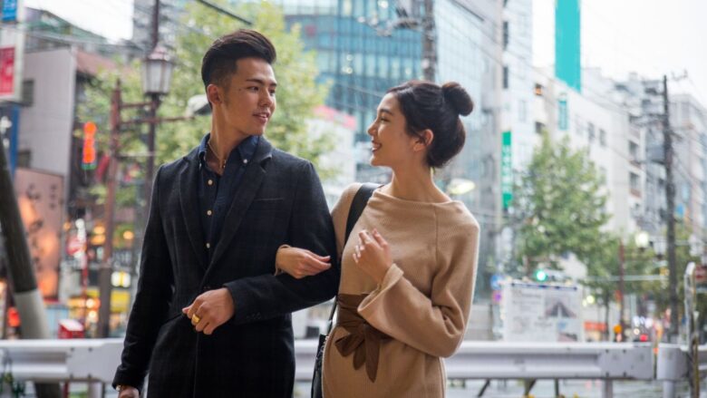 東京でパパ活をする男女のイメージ