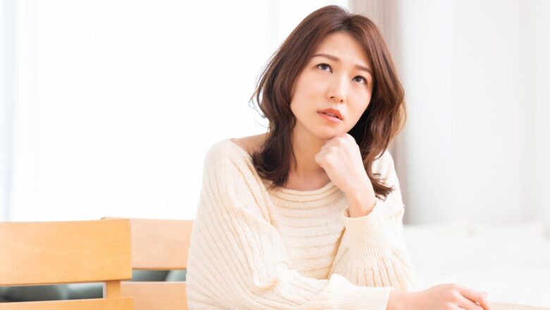 稼げない女性のイメージ