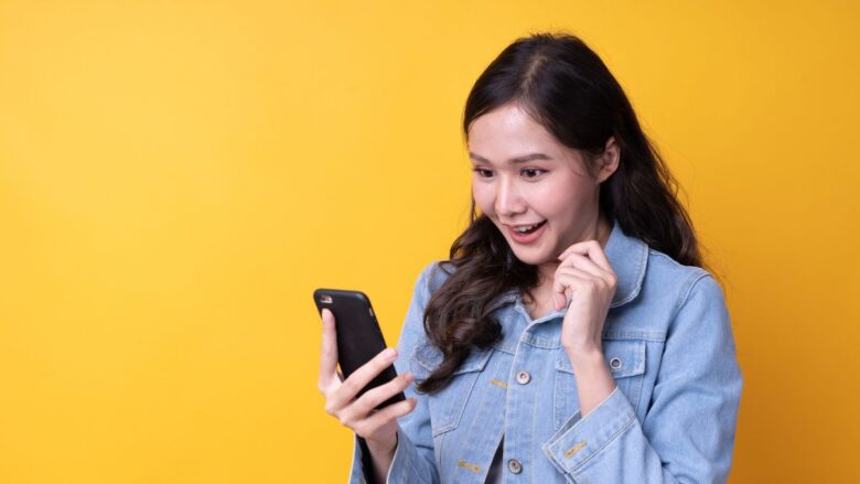 ラブアンとパピーを併用すべきか迷っている女性のイメージ