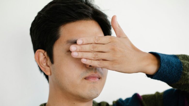身バレしたくない男性のイメージ